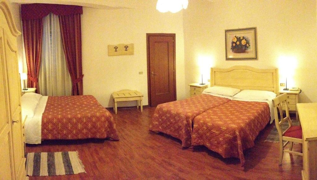 Hotel Umbria Perugia Room photo
